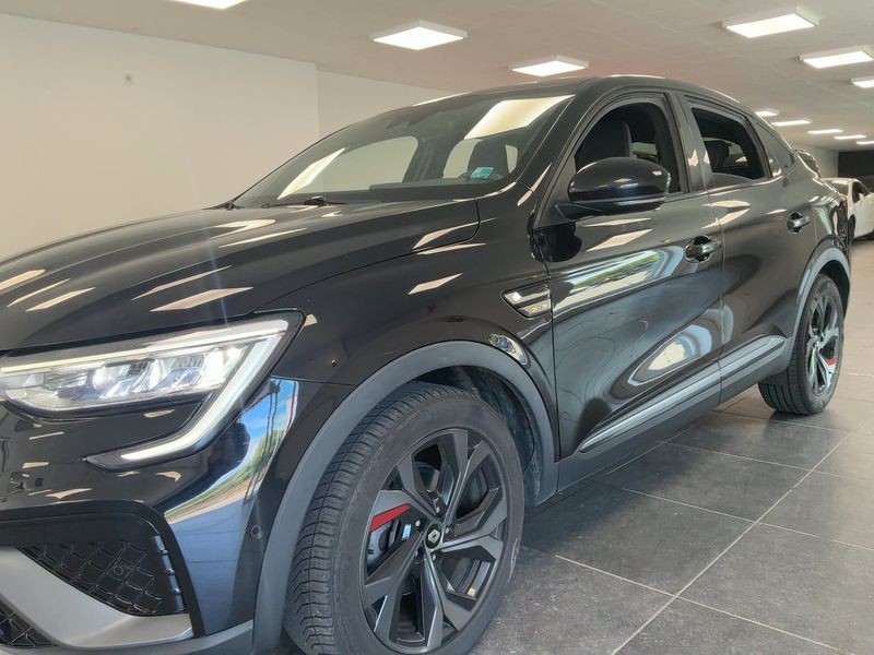 Renault Arkana 1.6 Hybrid E-Tech R.S. Line — zdjęcie 2