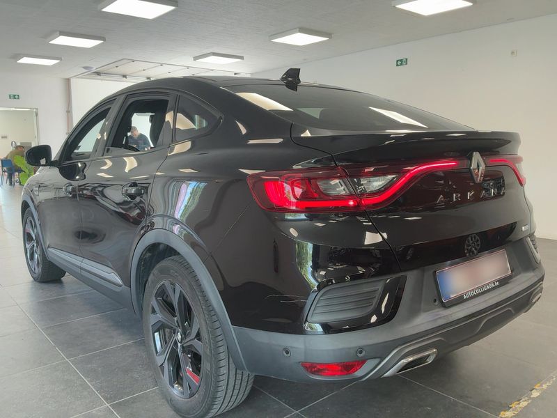 Renault Arkana 1.6 Hybrid E-Tech R.S. Line — zdjęcie 3