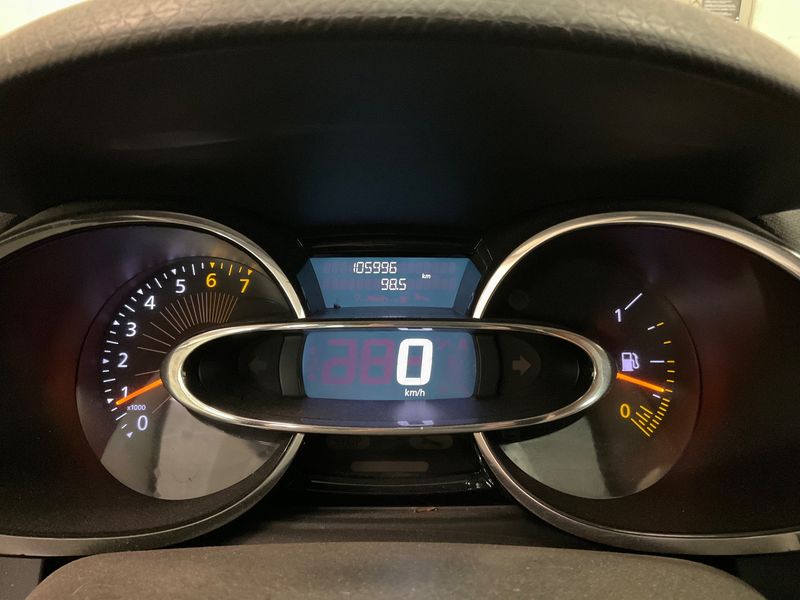 Renault Clio 0.9 Energy Dynamique 2012 – снимка 18