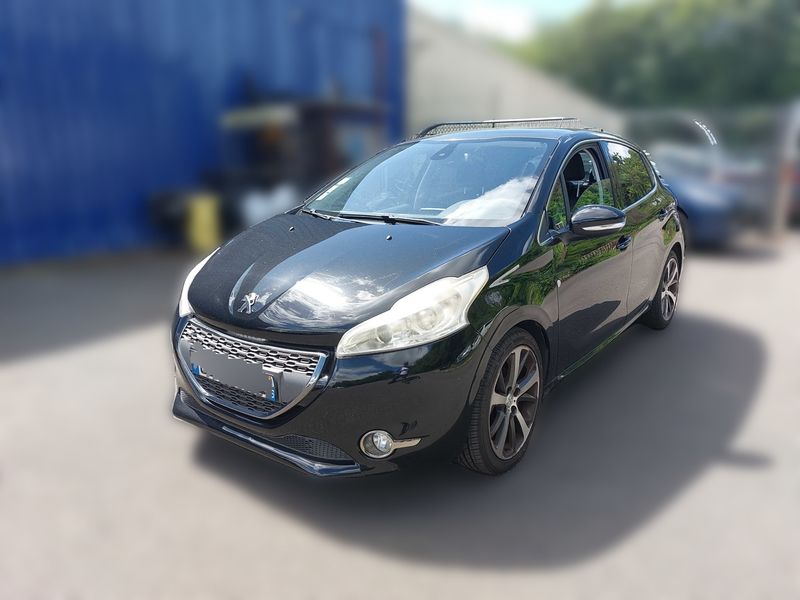 Peugeot 208 1.6 HDi Féline — zdjęcie 1