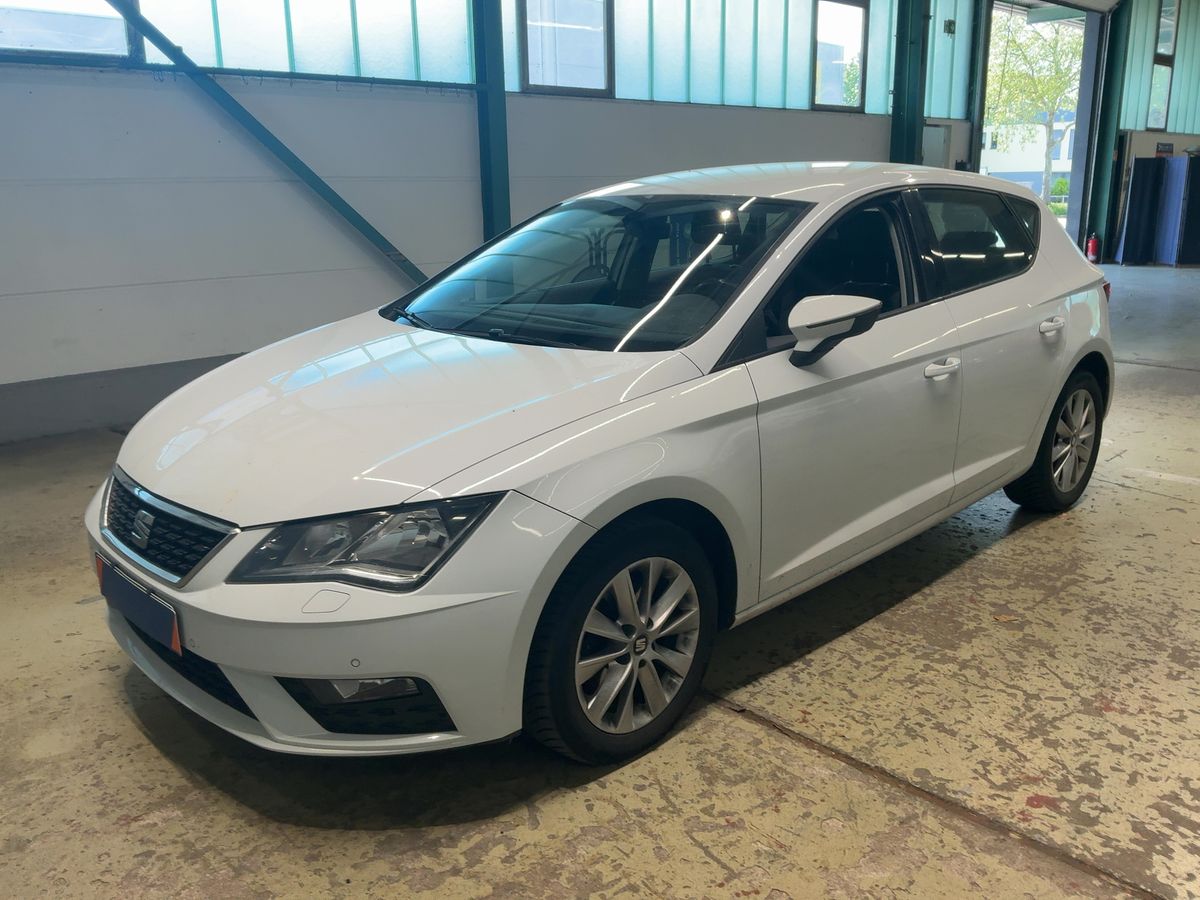 Seat Leon 2017 — photo 1