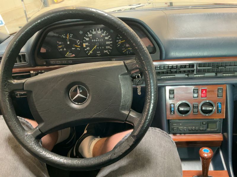 Mercedes-Benz S-Klasse SE 280 — zdjęcie 12