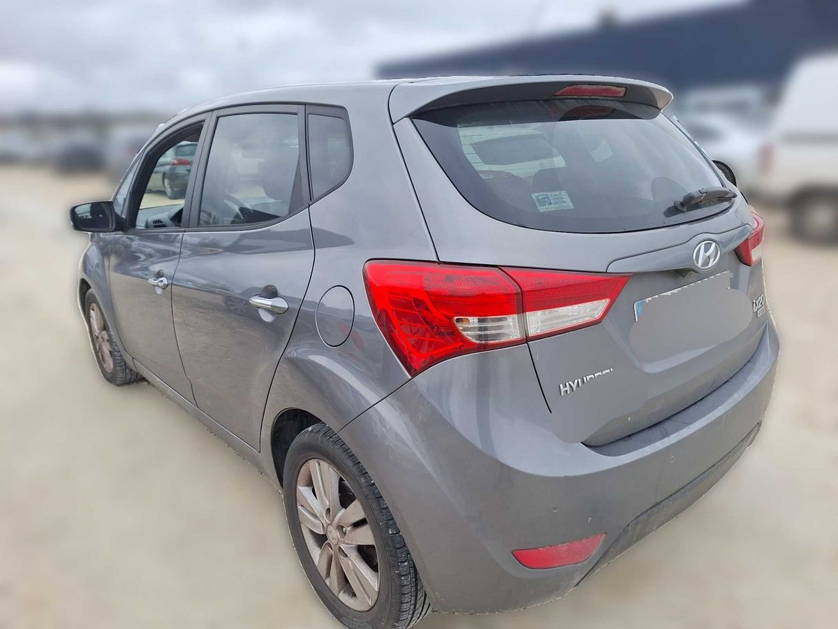 Hyundai ix20 2014 — photo 4