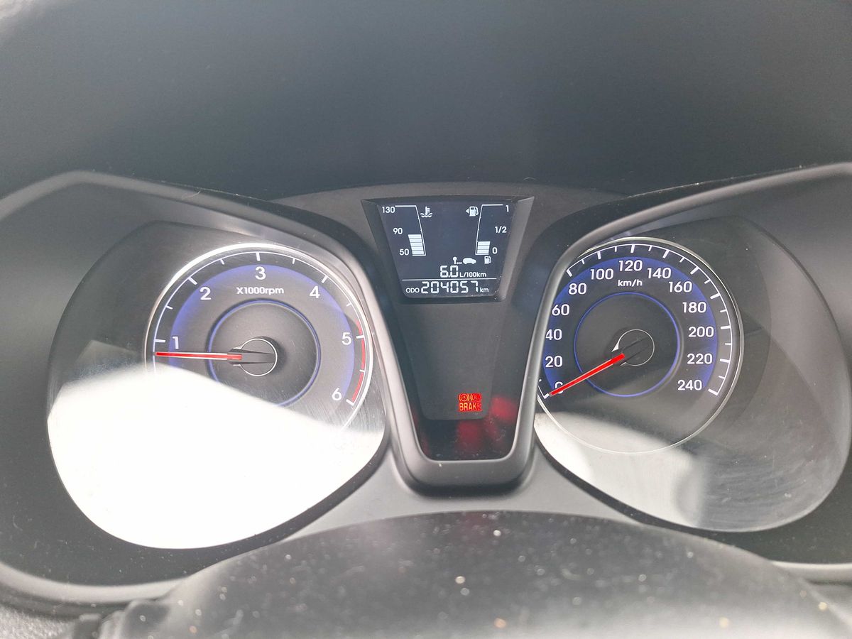 Hyundai ix20 2014 — photo 13