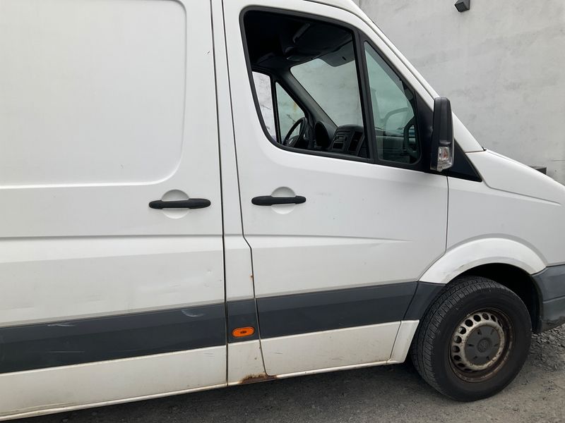 Volkswagen Crafter 2.0 TDI Kasten 35 langer Radstand mit Hochdach 2012 – снимка 30