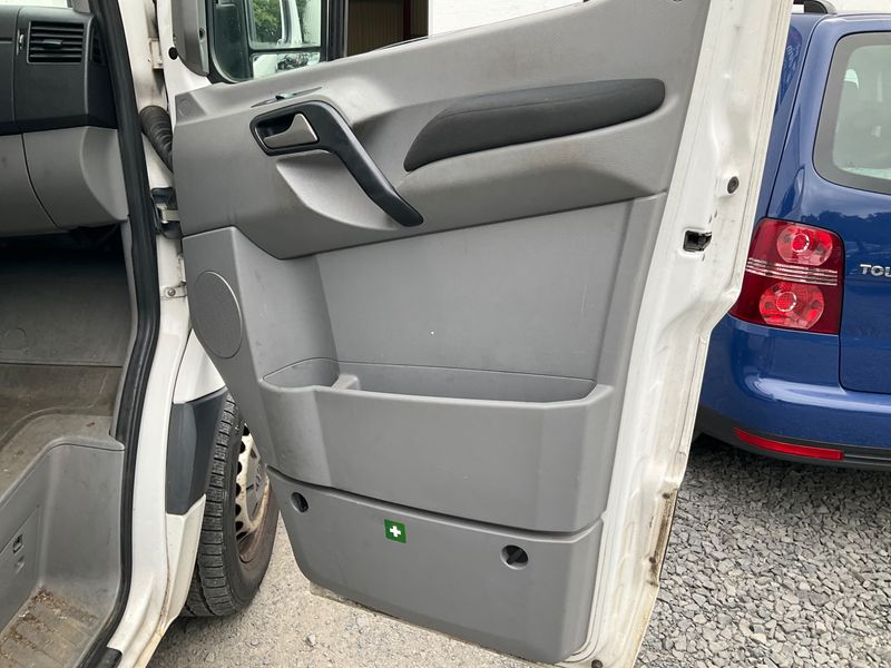 Volkswagen Crafter 2.0 TDI Kasten 35 langer Radstand mit Hochdach 2012 – снимка 40