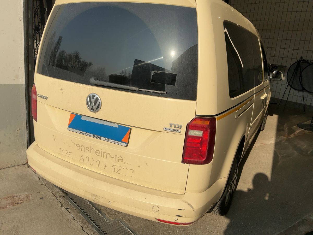 Volkswagen Caddy 2016 — photo 9