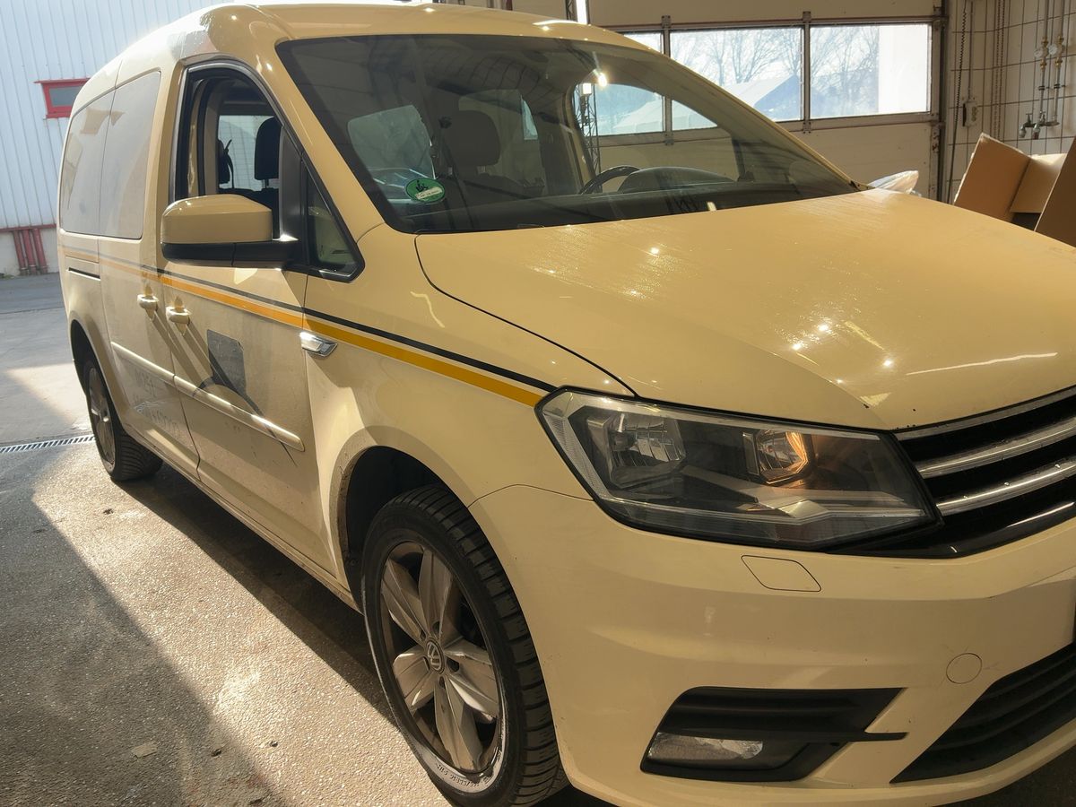 Volkswagen Caddy 2016 — photo 13