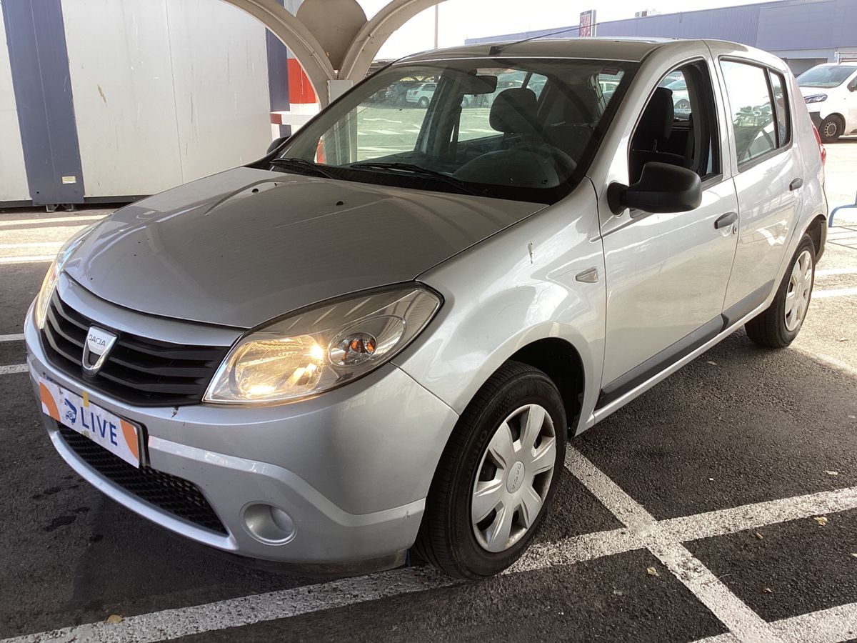 Dacia Sandero 2009