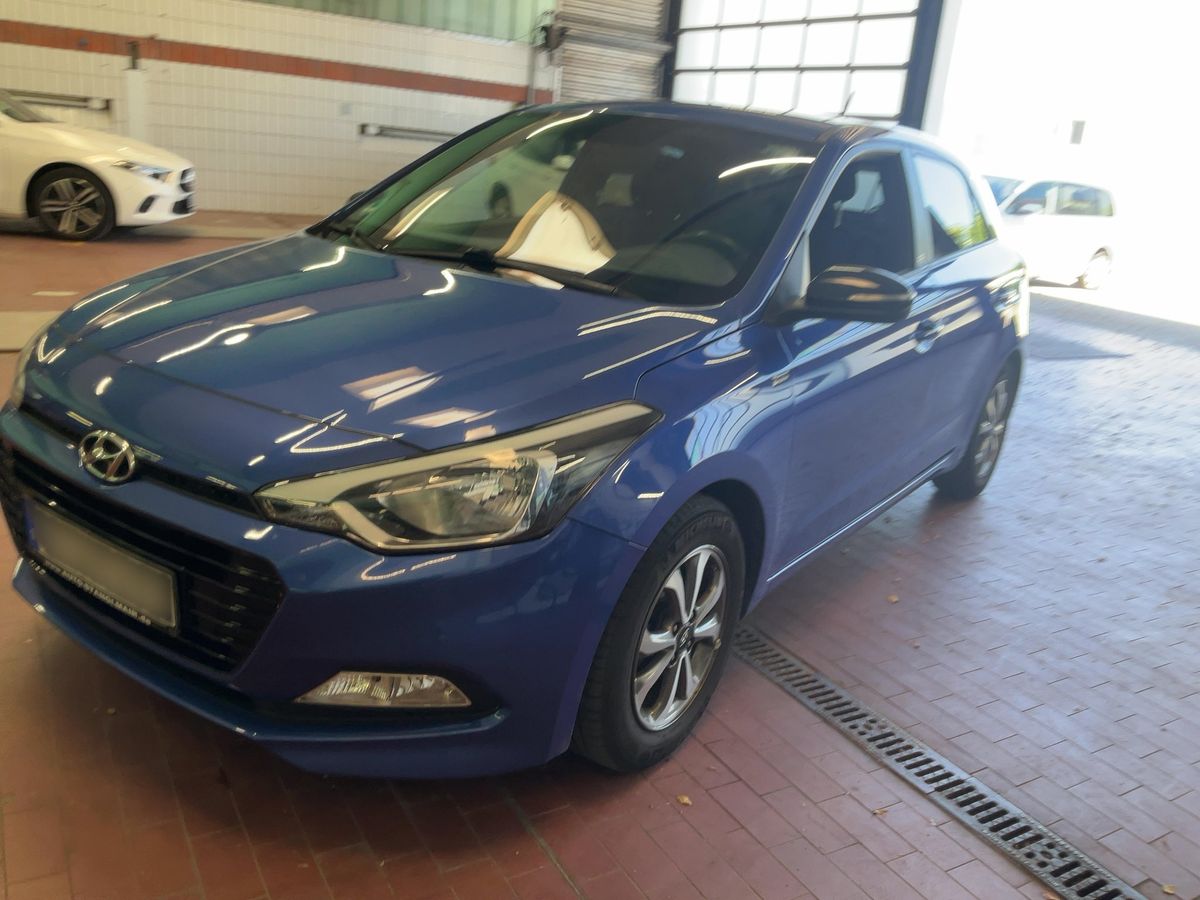 Hyundai i20 2018 — photo 1