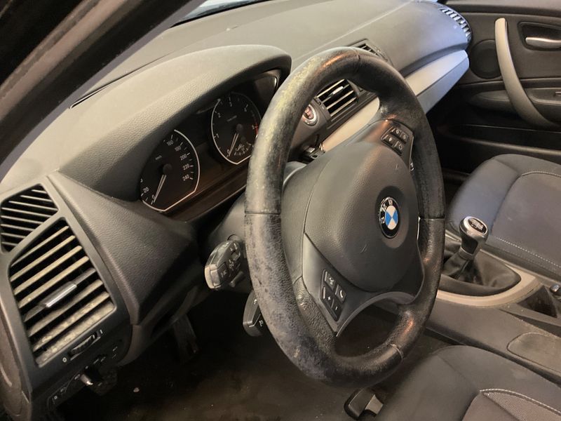 BMW 1er 118d 2008 – снимка 29