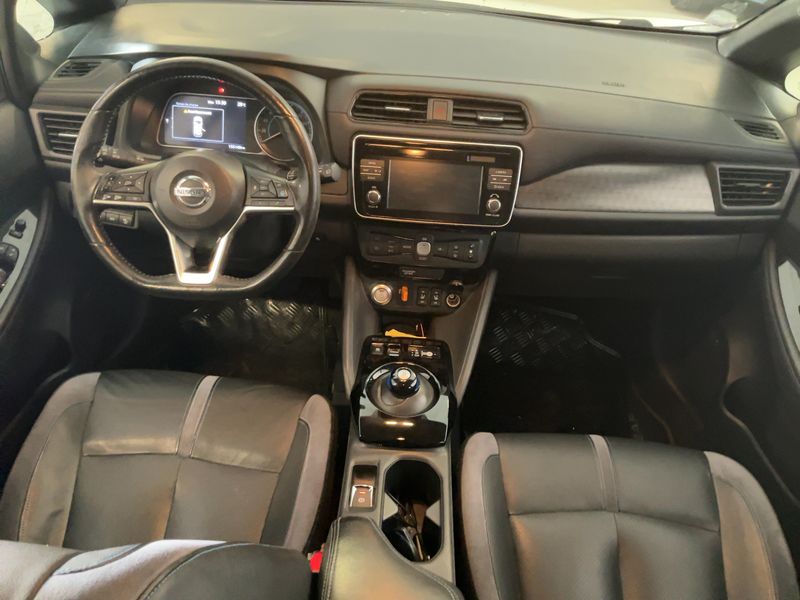 Nissan Leaf electric drive 110 kW Tekna — zdjęcie 12