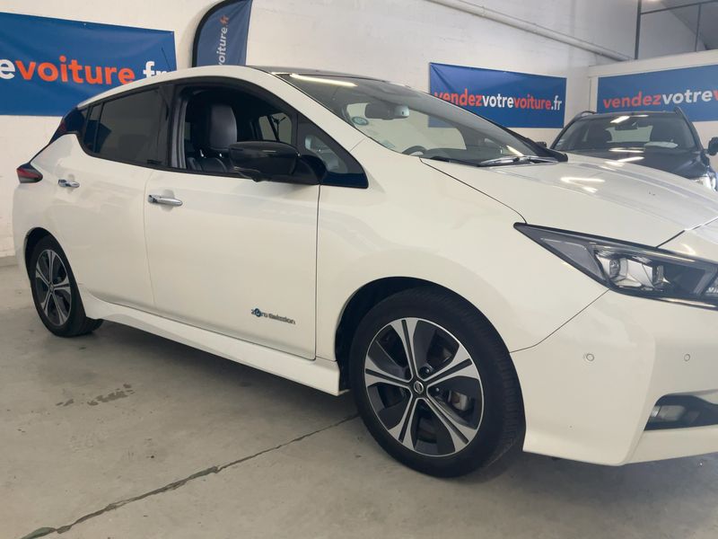 Nissan Leaf electric drive 110 kW Tekna — zdjęcie 8