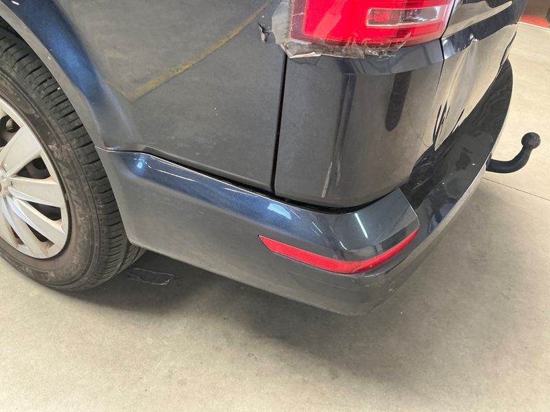 Volkswagen T6 Multivan 2.0 TDI Trendline 2018 – снимка 40