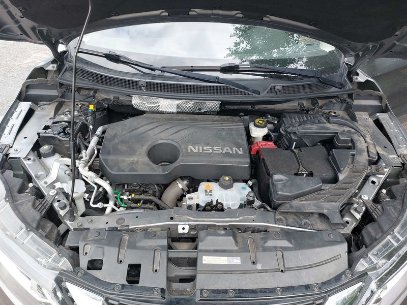 Nissan Qashqai 1.5 dCi N-Connecta — zdjęcie 8
