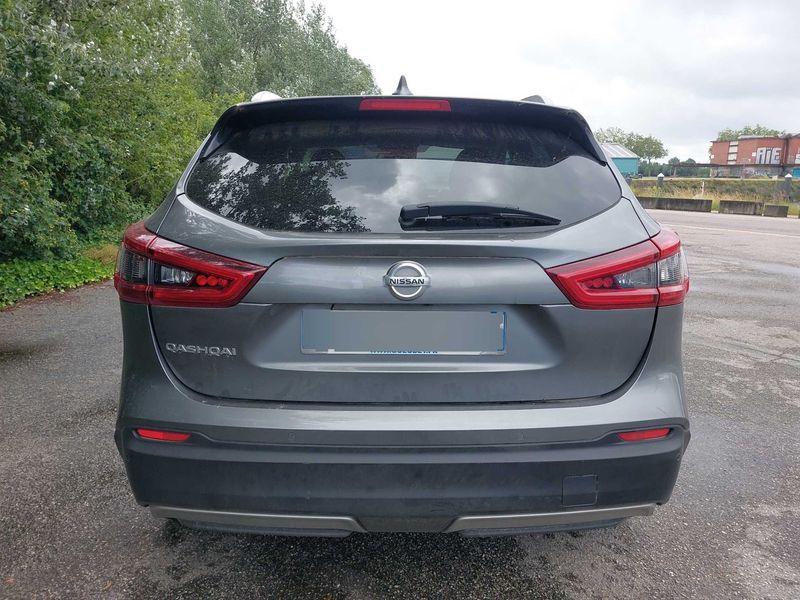 Nissan Qashqai 1.5 dCi N-Connecta — zdjęcie 4