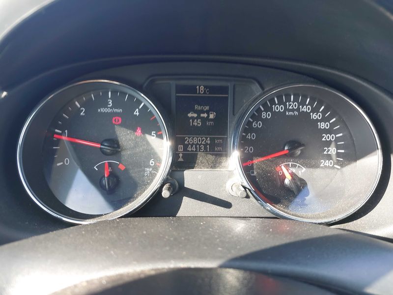 Nissan Qashqai+2 1.5 Turbodiesel Visia — zdjęcie 12