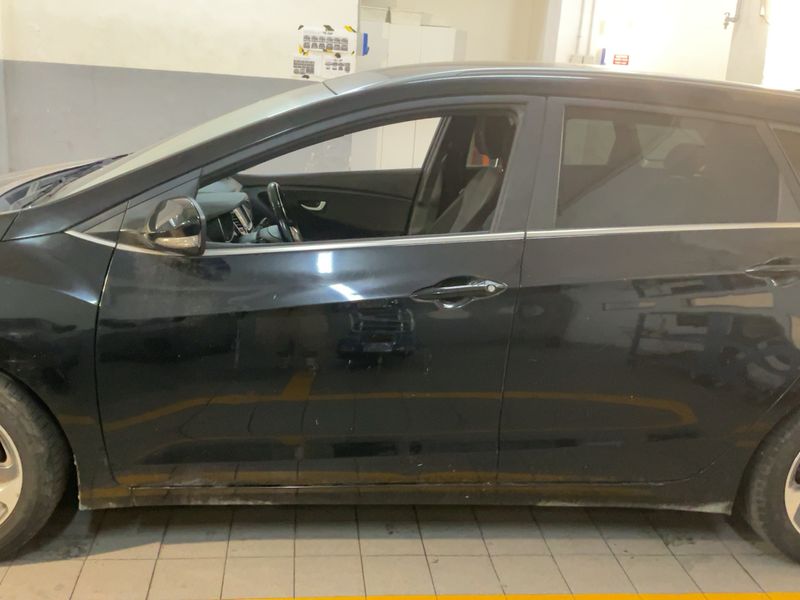 Hyundai i30 1.6 CRDi Go! 2016 – снимка 4