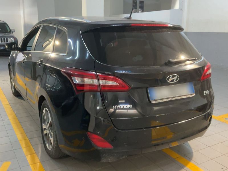 Hyundai i30 1.6 CRDi Go! 2016 – снимка 6
