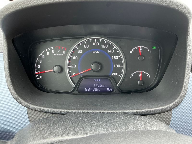 Hyundai i10 1.0 LPG Trend — zdjęcie 13