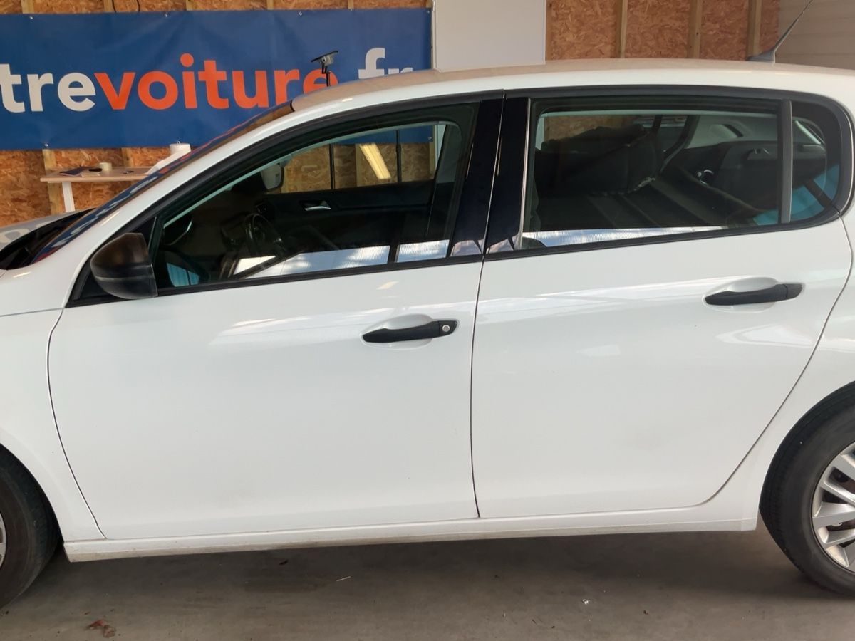 Peugeot 308 2020 — photo 5
