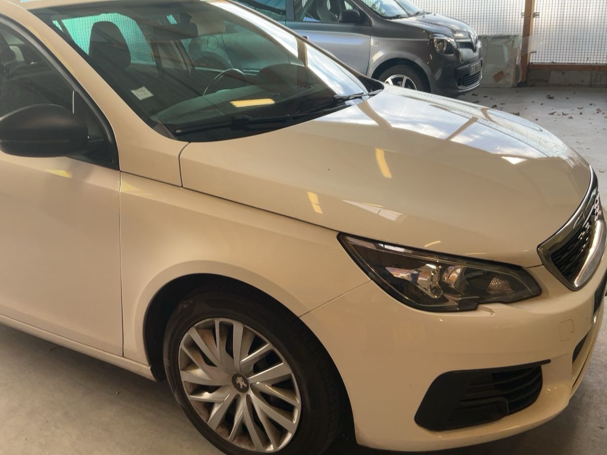 Peugeot 308 2020 — photo 13