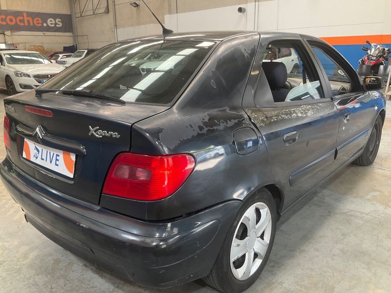 Citroen Xsara 1.6 Exclusive — zdjęcie 2