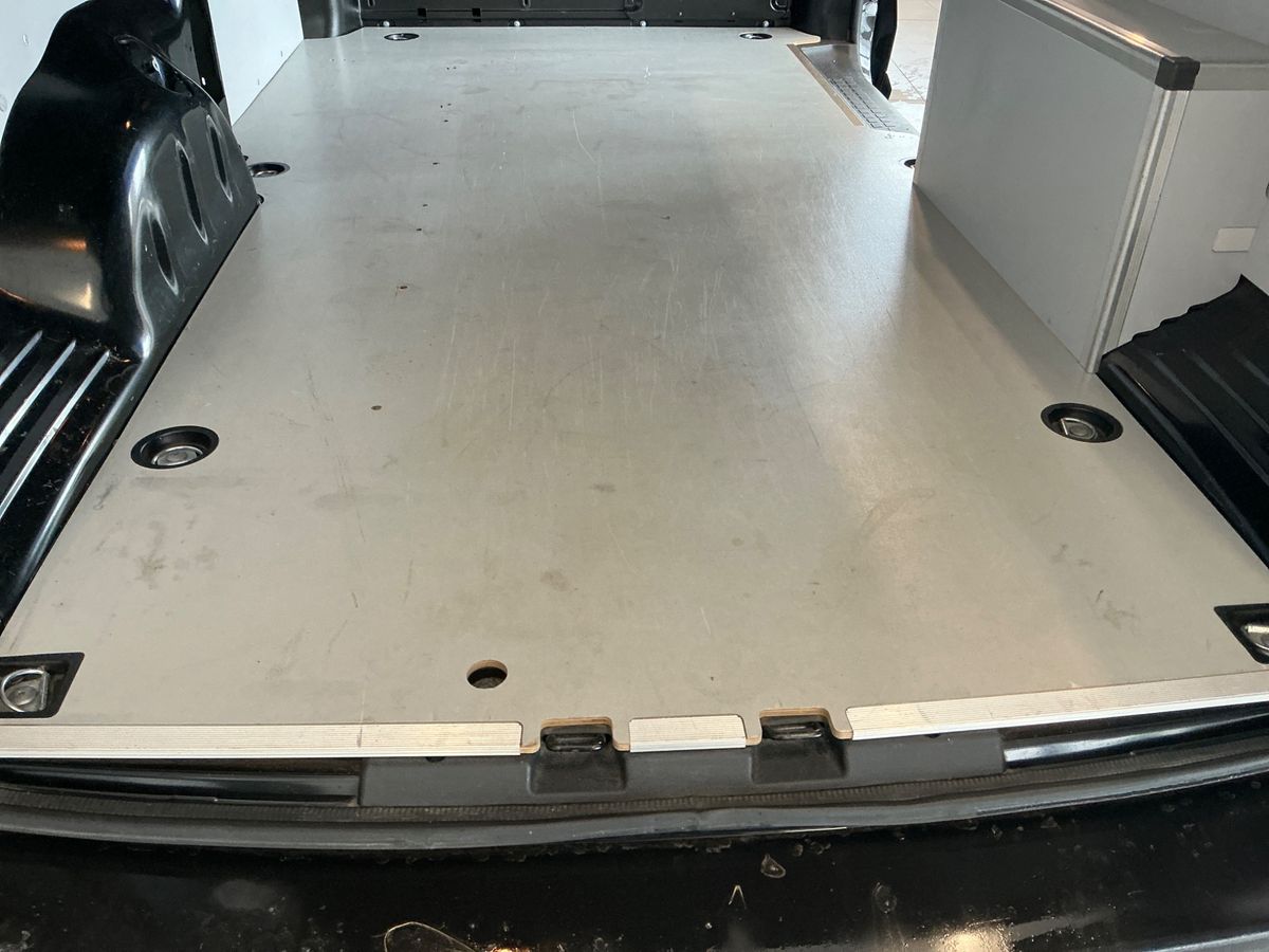 Opel Vivaro 2020 — photo 36