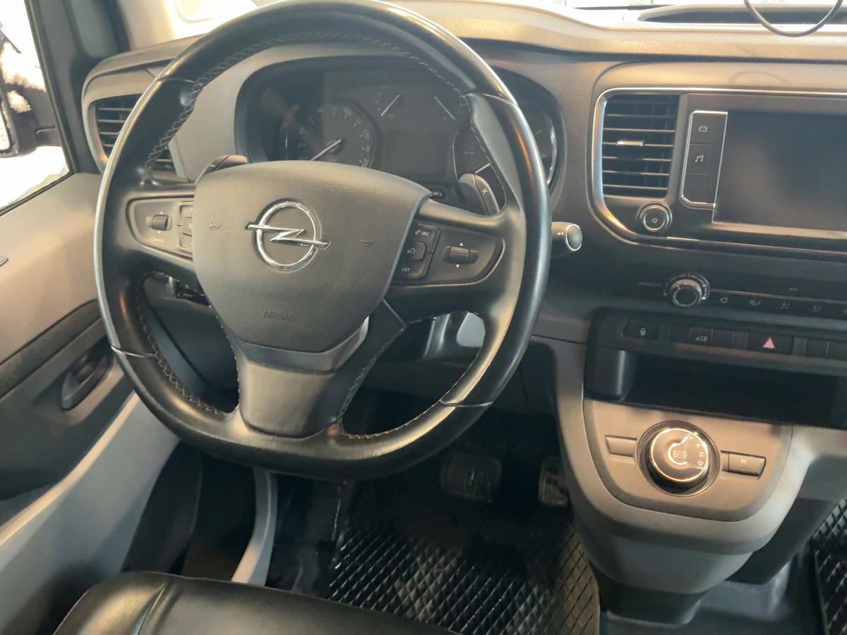 Opel Vivaro 2020 — photo 18