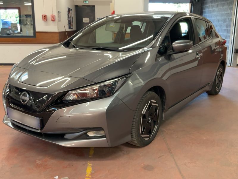 Nissan Leaf electric drive 110 kW Acenta