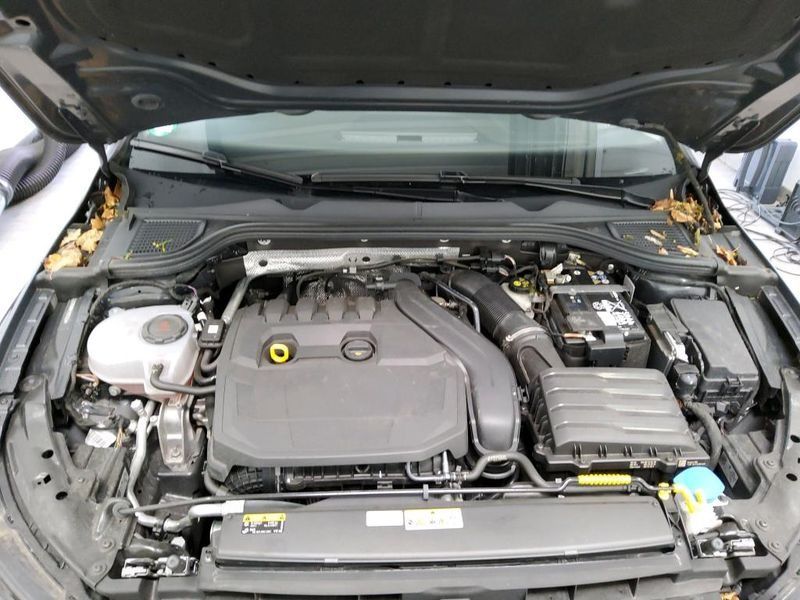Volkswagen Golf VIII 1.5 TSI ACT Move — zdjęcie 8