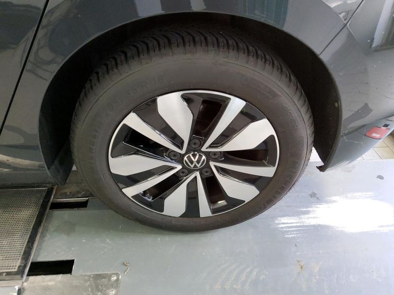 Volkswagen Golf VIII 1.5 TSI ACT Move — zdjęcie 25