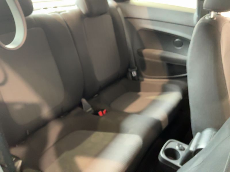 Volkswagen Beetle 1.2 TSI — zdjęcie 14