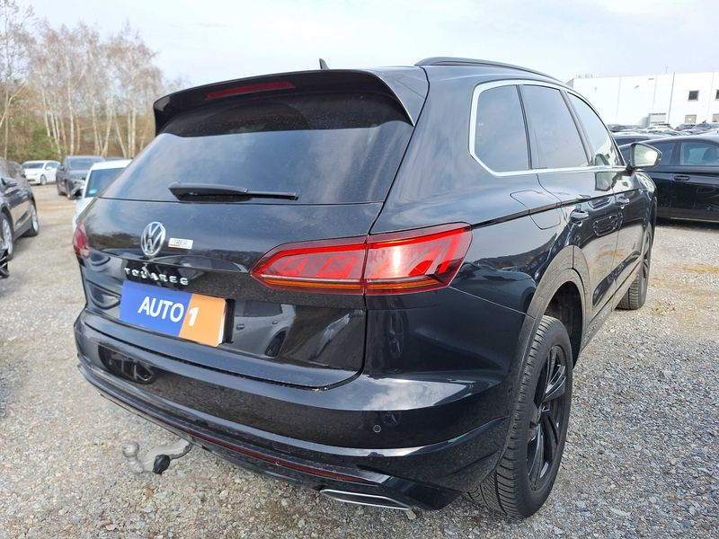 Volkswagen Touareg 3.0 TSI R-Line 4Motion — zdjęcie 5
