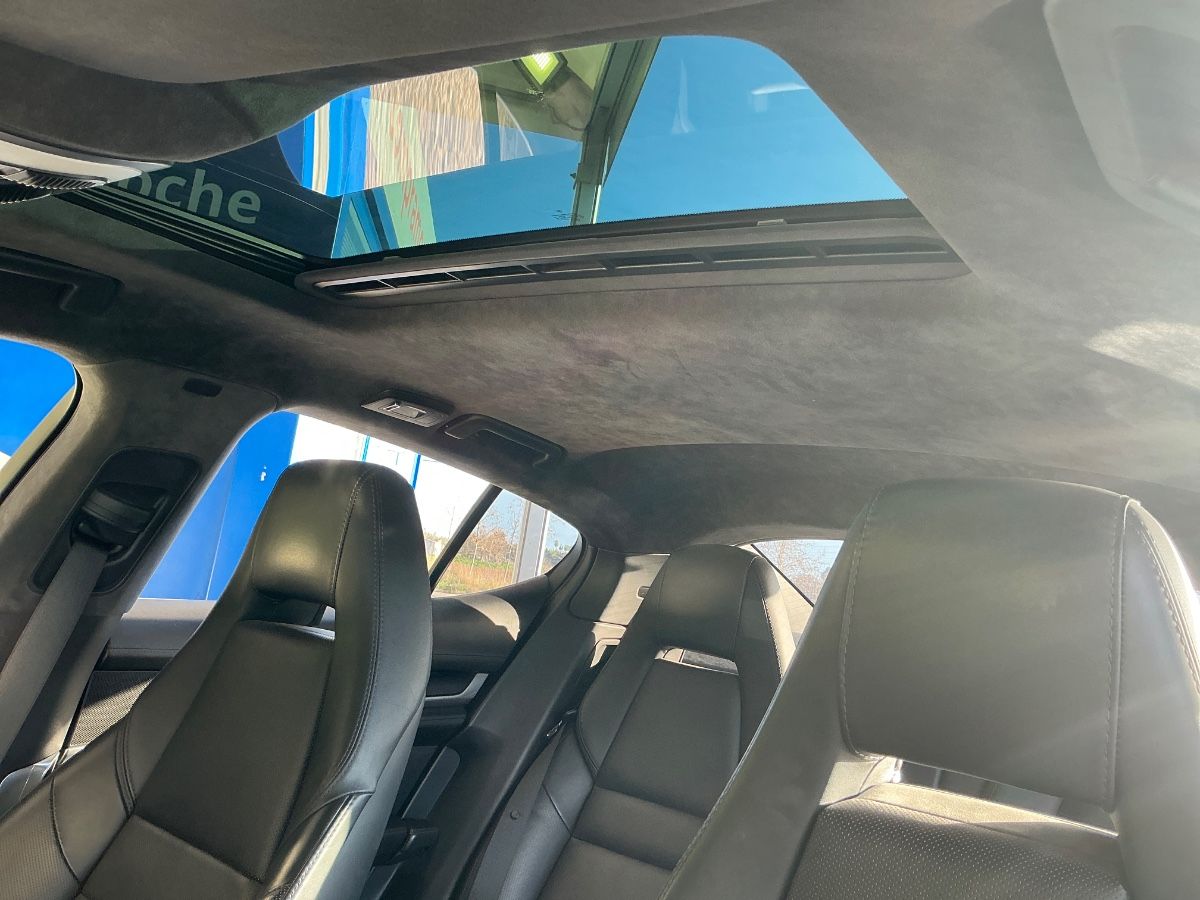 Porsche Panamera 2011 — photo 38