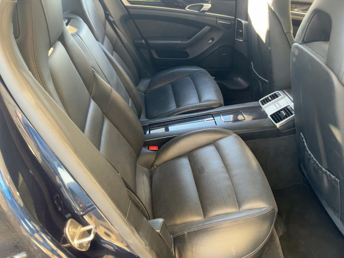 Porsche Panamera 2011 — photo 20