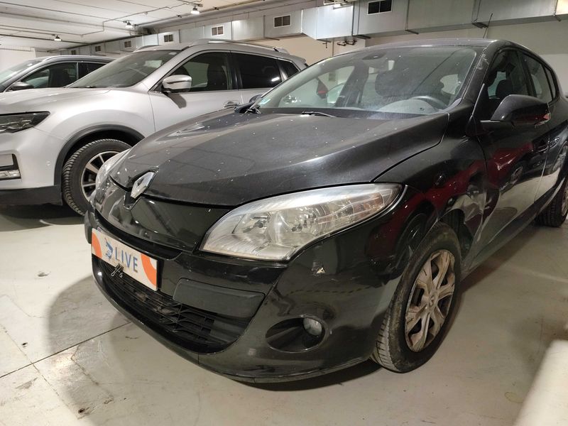 Renault Megane 1.5 dCi Expression — zdjęcie 2