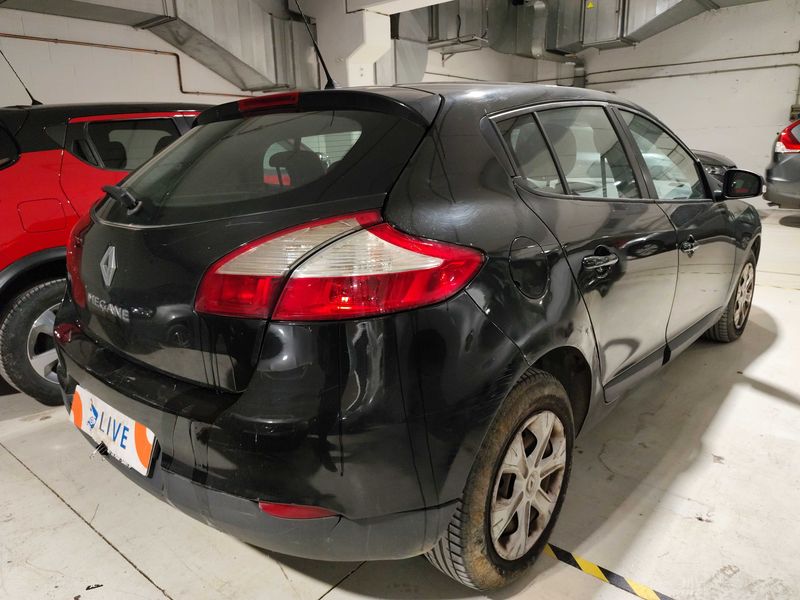 Renault Megane 1.5 dCi Expression — zdjęcie 5