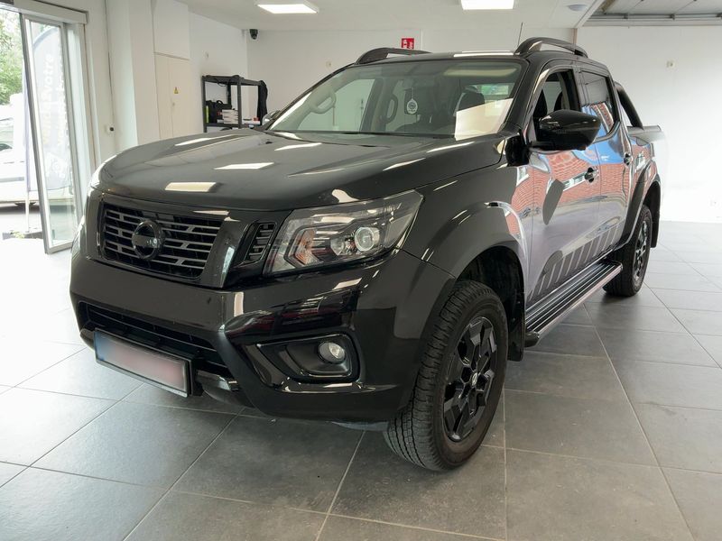 Nissan Navara NP-300 2.3 dCi N-Guard Double Cab 4x4