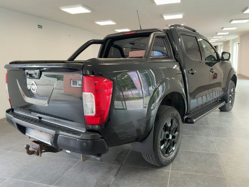 Nissan Navara NP-300 2.3 dCi N-Guard Double Cab 4x4 — zdjęcie 6