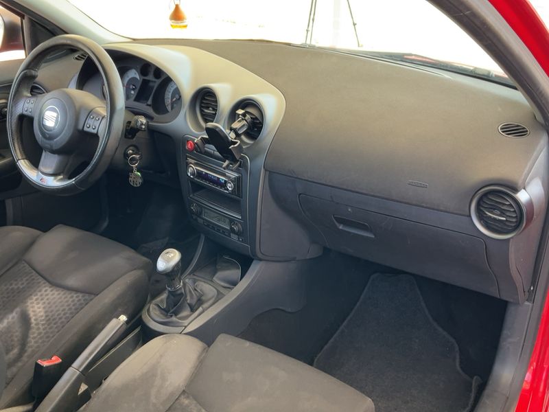 Seat Ibiza 1.9 TDI Fr — zdjęcie 12