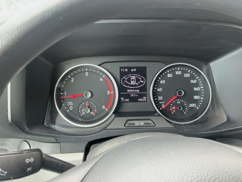 Volkswagen Crafter 2.0 TDI Kasten 35 mittellang Hochdach FWD — zdjęcie 13