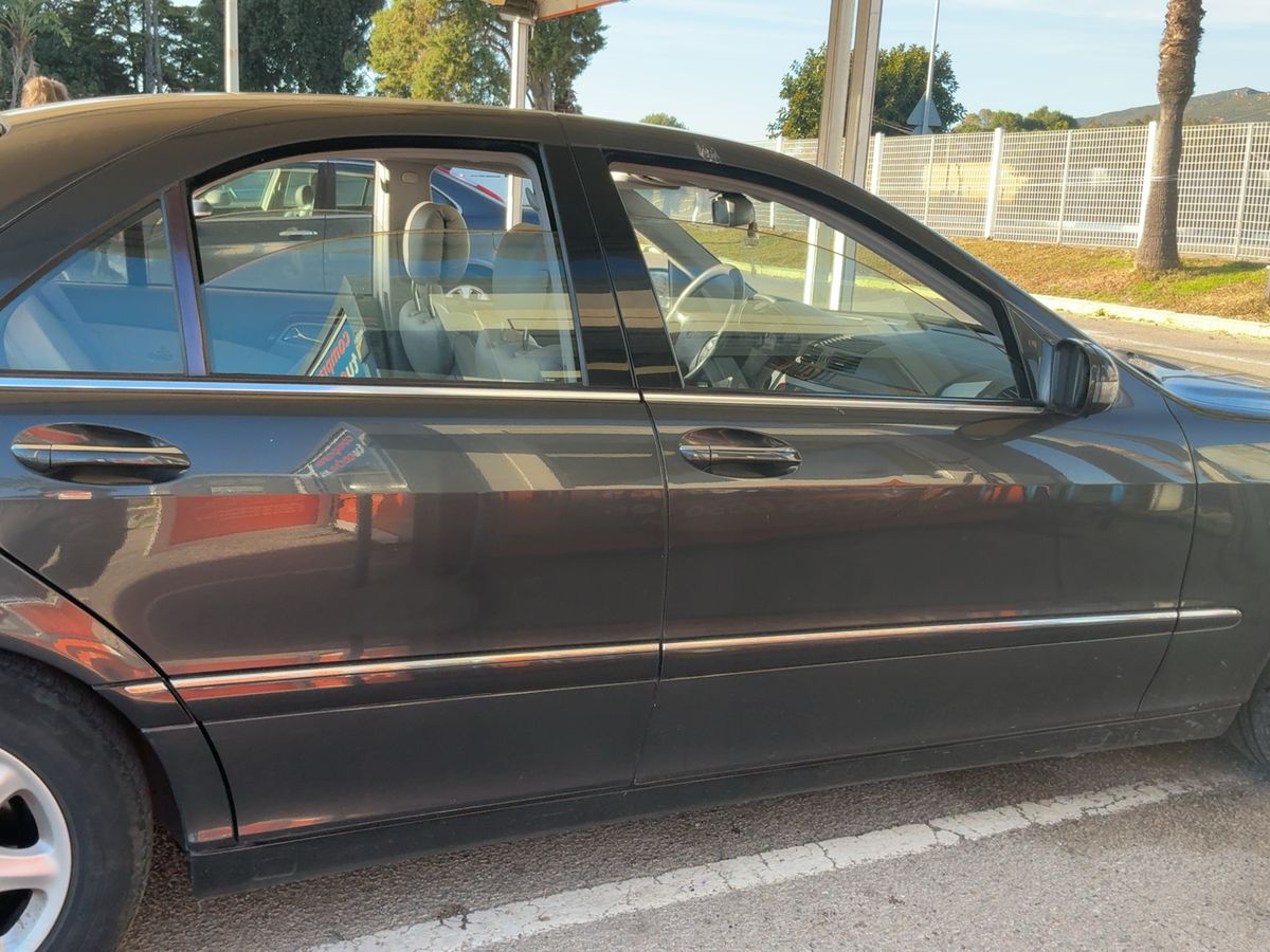 Mercedes-Benz S-Klasse 2000 — photo 11