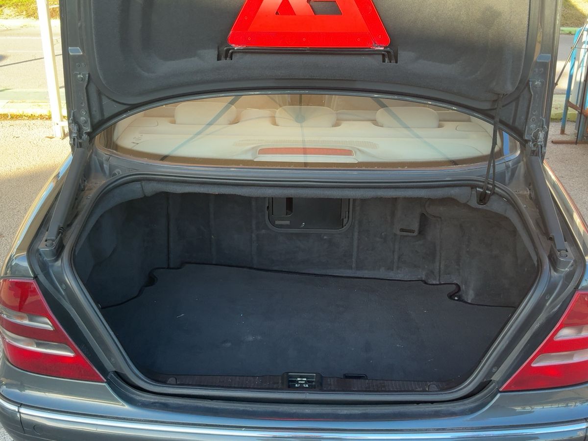 Mercedes-Benz S-Klasse 2000 — photo 16
