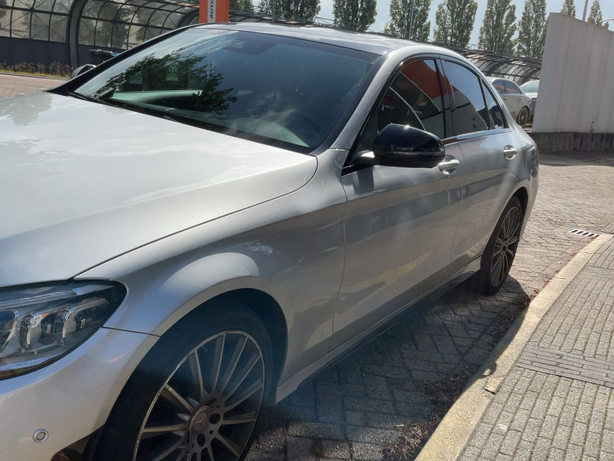 Mercedes-Benz C-Klasse C 400 4Matic AMG Line