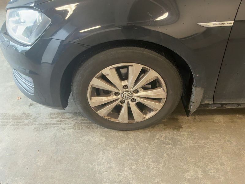 Volkswagen Golf VII 1.6 TDI Comfortline BlueMotion Tech 2014 – снимка 3