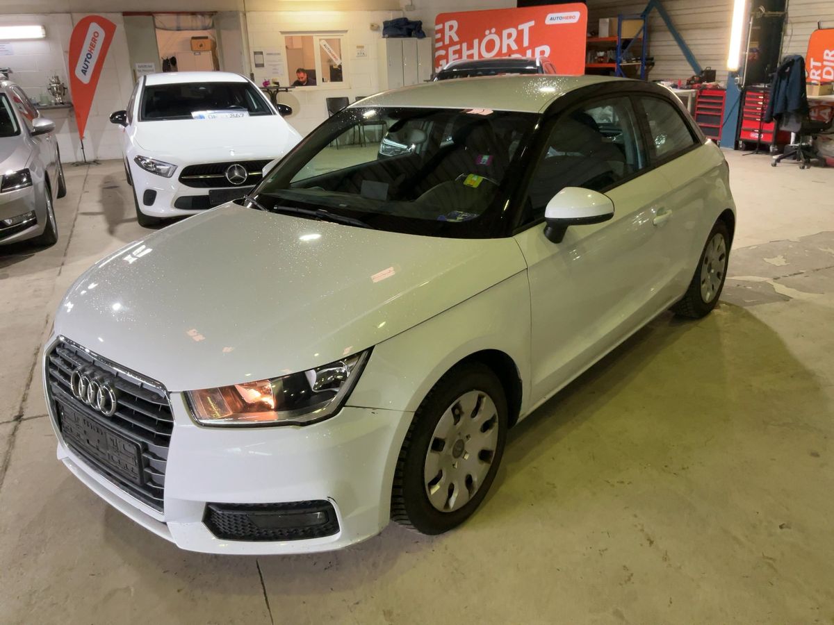 Audi A1 2015 — photo 1