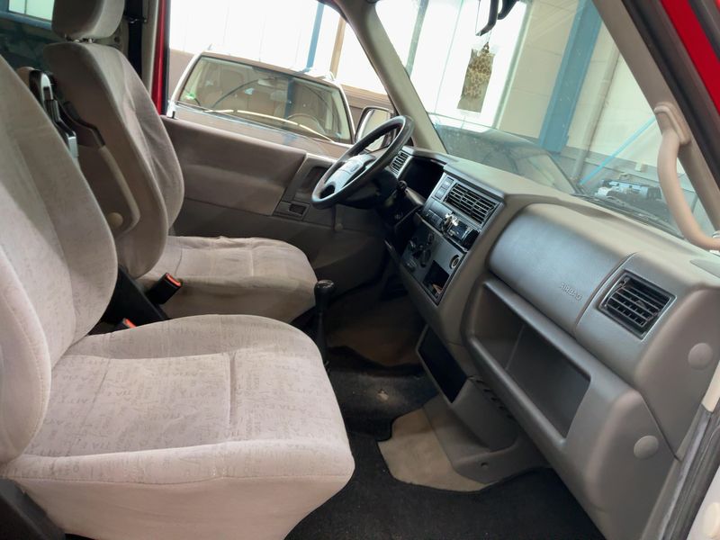 Volkswagen T4 Multivan 2.5 TDI Aufstelldach — zdjęcie 11