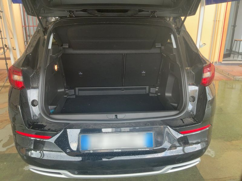 Opel Grandland X 1.2 Turbo Business Elegance — zdjęcie 10