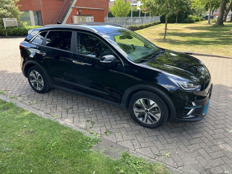 Kia Niro electric drive 150 kW Edition 7 — zdjęcie 4